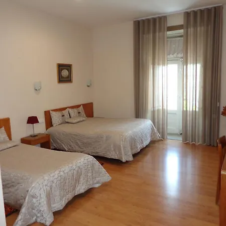 Guest house Alojamento Local Arantes